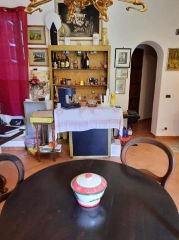 B B Casa Vacanze Il Pino Di Pino Lascari Luaran gambar